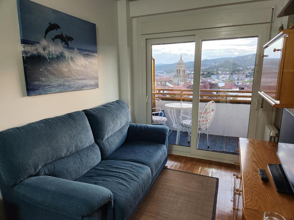Estudio Con Vistas A La Ciudad Оуренсе Екстериор снимка